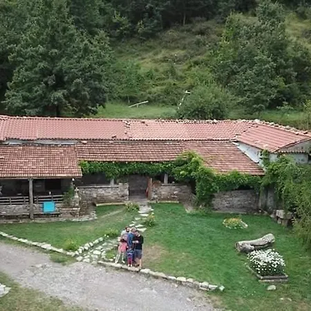 Farm stay Rifugio Aquilaverde Masseria di Rusciano